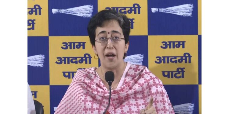 Delhi: Atishi appealed to the Assembly Speaker to cancel the suspension of four Aam Aadmi Party MLAs.