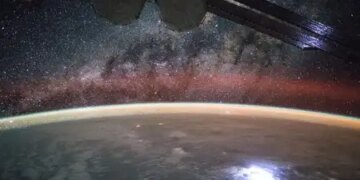 Earth's unique 'airglow' visible from space, know what scientists say