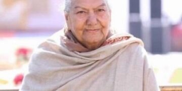 Energy Minister Anil Vij expressed deep condolences on the demise of Assembly Speaker Harvindra Kalyan's mother.