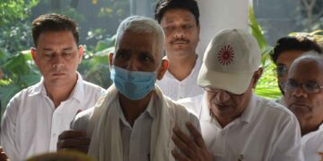 Farewell to Harish Rana with tearful eyes, struggle ended after 13 years; Father said- 'Now he is in a happy place'