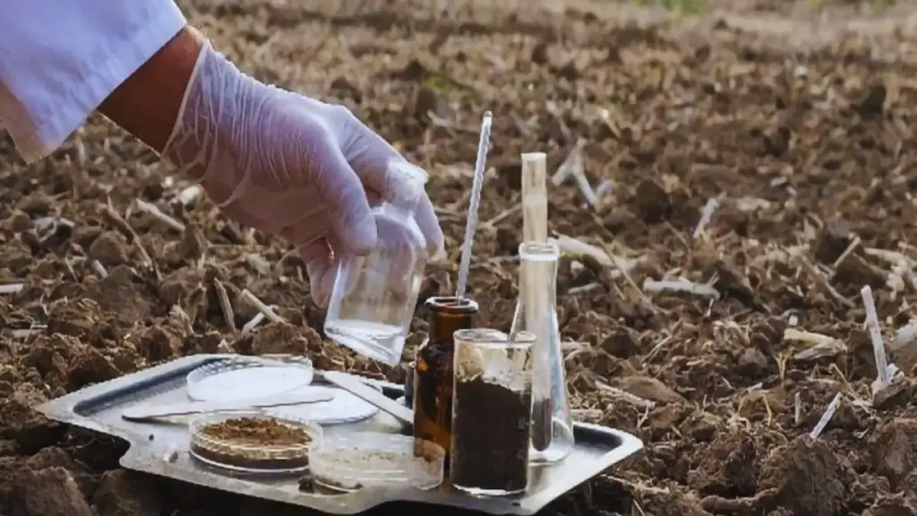 Farmers' farming will become easier: 'Earth Doctor' equipped with 10+ features including soil testing brings new hope