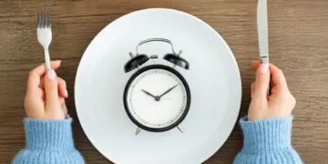 Fitness trend or threat to health 'Intermittent Fasting', can be risky for women