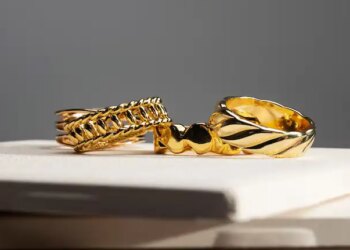 Gold-Silver Rate: Gold fell again in the beginning of the week, silver also fell, check the latest prices of your city here