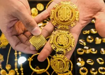 Gold-Silver Update: Silver broke on the third day and the shine of gold also faded, check the latest price here before buying.