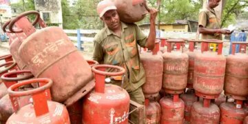 एलपीजी सब्सिडी के लिए सरकार वित्त वर्ष 2025-26 में पीएसयू तेल कंपनियों को देगी 30,000 करोड़ रुपए