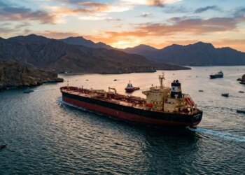 Hormuz Strait Crisis: New terms with relief from Iran, biggest update on 20 Indian oil and gas ships stranded in the Middle East