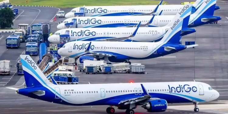 Indigo increased fuel surcharge on domestic and international flights, know in the footage, now air travel will be expensive