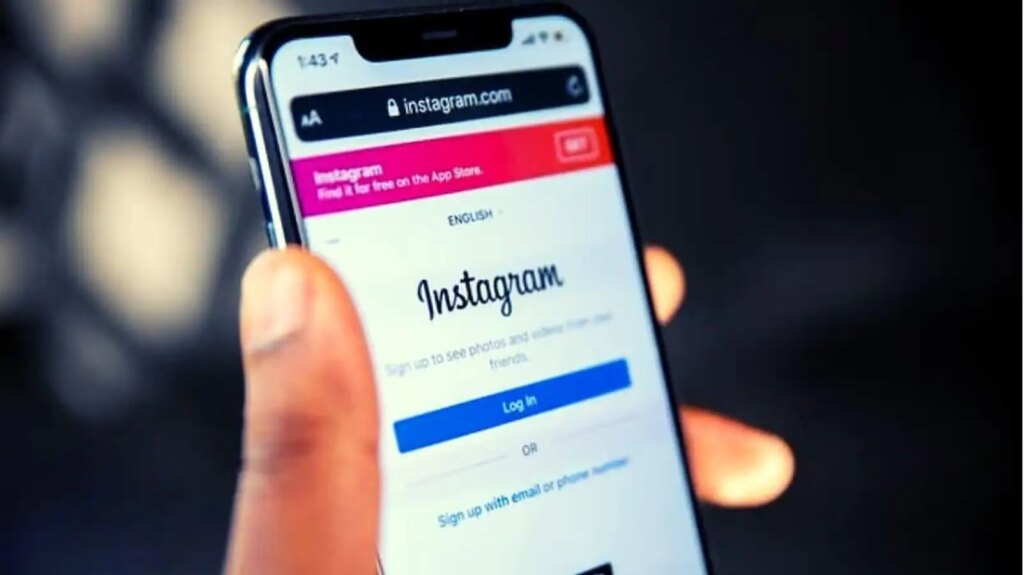 Instagram Down: Service stopped suddenly, users are facing trouble in loading messages and feed.