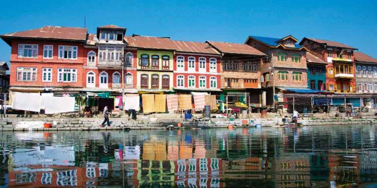 Kashmir: 27 percent in seventeen years