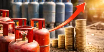 LPG Price Hike: Why did LPG become expensive in India? Is global crisis the real reason more than politics?