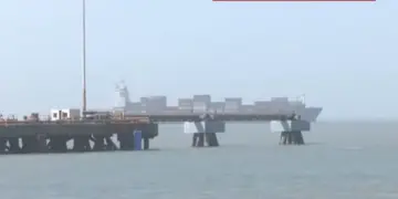 LPG Tanker Arrival: Huge ship Shivalik reaches Mundra Port in Gujarat, will provide relief from shortage of LPG