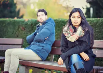 Mental Health Warning: Relationship itself is making the mind weak, know here easy ways to avoid toxic relationships