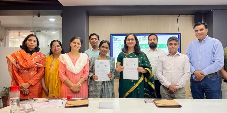 MoU signed between Rajivika and Center for Microfinance, Jaipur