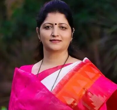 एनसीपी नेता रूपाली चाकणकर ने कहा, "मुझे इसलिए निशाना बनाया जा रहा है क्योंकि मैं एक महिला हूं"