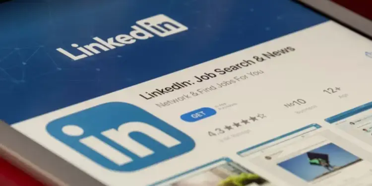 New rule of LinkedIn! AI will decide your feed, there will be ban on some works, know the complete update