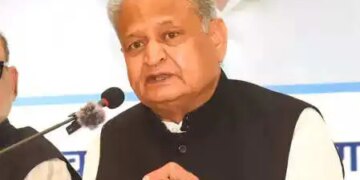 राजस्थान: सीएम भजनलाल को अशोक गहलोत का जवाब, कहा- बेटे ने सरकारी आवास में नहीं किया निवास