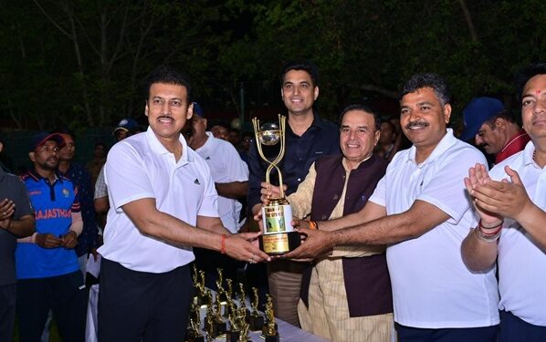 Rajasthan: IAS XI defeated MLA XI and became champion, Colonel Rajyavardhan Singh Rathore is the man of the series.