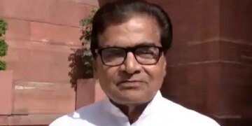 Ram Gopal Yadav raised questions on the transfers of Election Commission, said - this is out of jurisdiction