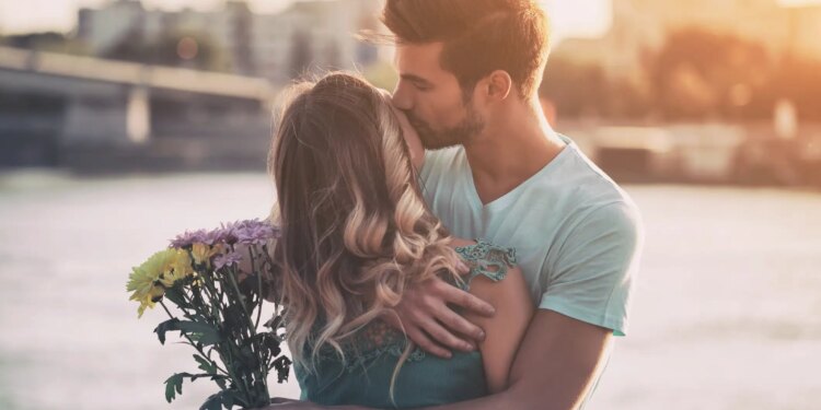 Relationship Clarity Tips: Are you in Situationship? Understand the difference between love and timepass with these 5 questions