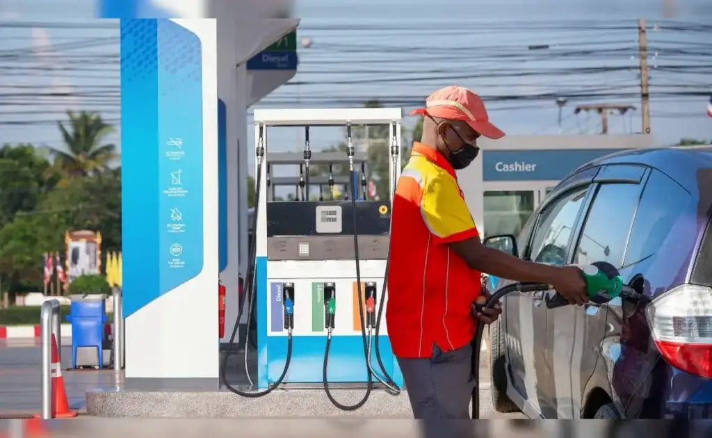 Rumor or truth of Petrol-Diesel Shortage? HPCL and BPCL issued a big statement