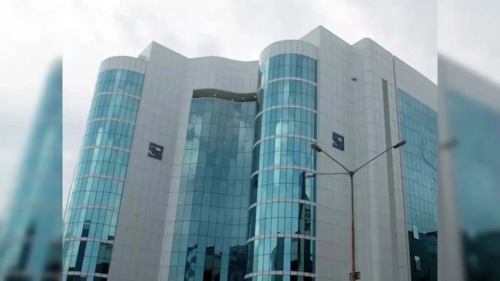 SEBI's initiative amidst increasing fraud in investment, know how to identify fake apps and save your hard earned money.