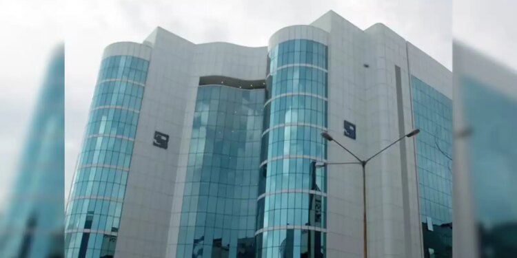 SEBI's initiative amidst increasing fraud in investment, know how to identify fake apps and save your hard earned money.