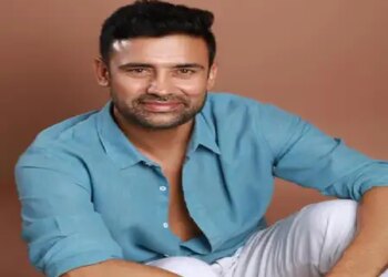 Sangram Singh was seen supporting organic fruits and vegetables, expressed concern over the danger posed by pesticides.