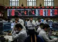 Share Market Opening: The market fell heavily on the first day of the week! Sensex fell 1100 points, Nifty below 22,500