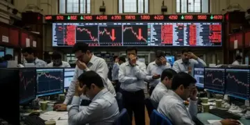 Share Market Opening: The market fell heavily on the first day of the week! Sensex fell 1100 points, Nifty below 22,500