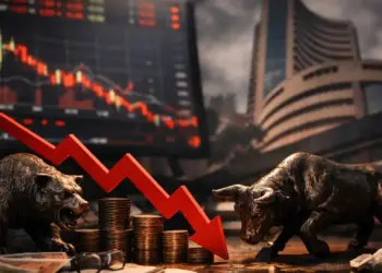 Stock Market Crash: Big fall in the market again today, Sensex fell 435 points and Nifty down 110 points.