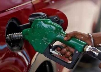 Stop on rumours: Government said- 'There is no shortage of petrol, diesel and LPG in the country'