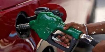 Stop on rumours: Government said- 'There is no shortage of petrol, diesel and LPG in the country'