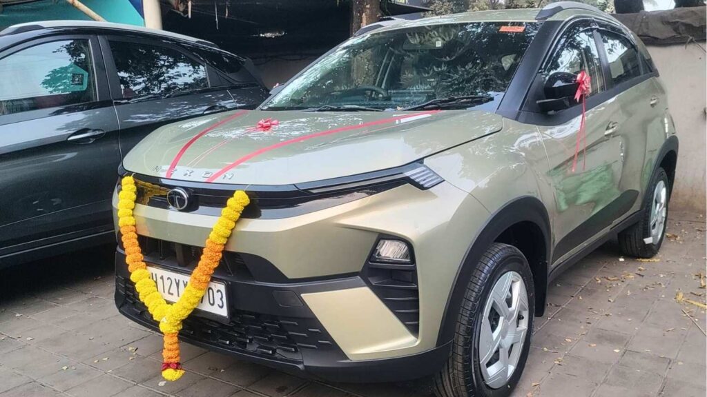 Tata Nexon (7)
