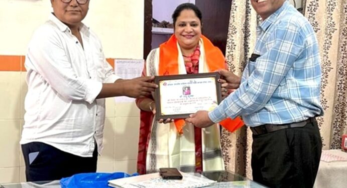 Tonk: Academician Dr. Pranu Shukla honored by All India Sahitya Parishad