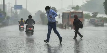 Weather alert on Eid: There may be strong storm and rain in 5 states including Delhi-UP, read complete weather update
