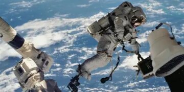 What effect does space have on the body? Know what is the danger of 'Reese'