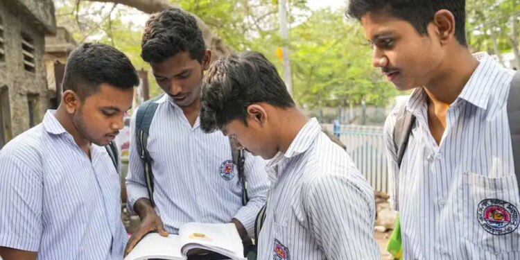 Work of copy checking of class 10th-12th intensified, students can get results in April