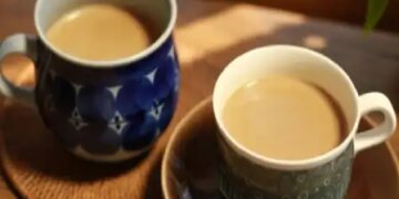 You take tea, biscuits or snacks for breakfast, know how you are playing with your health.