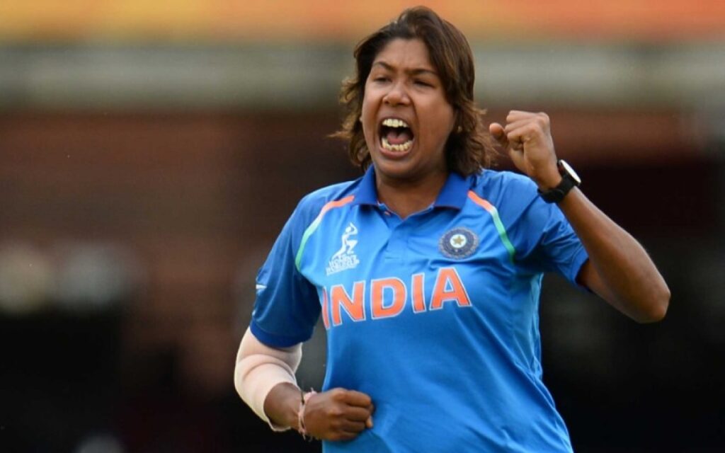 ≡ 7 Famous Indian Women Cricket Players 》 Her Beauty
