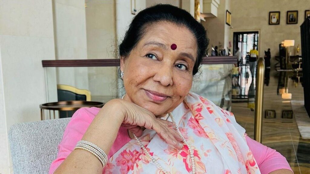 ≡ Asha Bhosle says: The old songs were 'so well written, composed and sung brilliantly,' now everything is empty ➤ Brain Berries