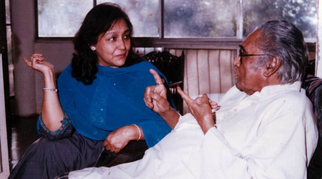 ≡ Ashok Kumar's daughter Bharti Jaffrey - created a unique identity in the cinema world through struggle, know her interesting story! 》Her Beauty