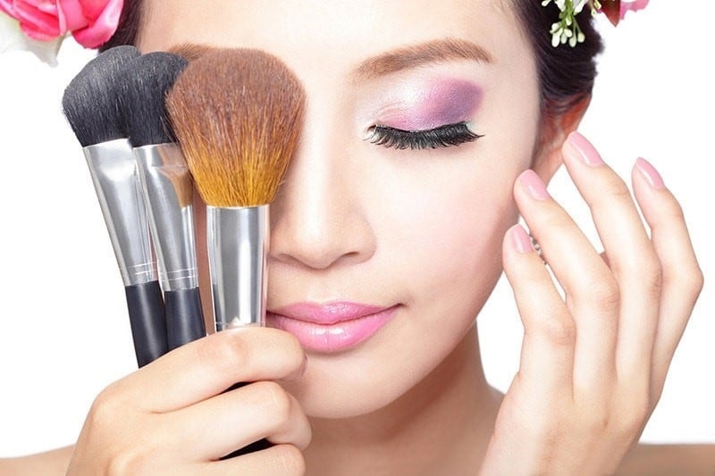≡ China's Top 6 Beauty Trends 》 Her Beauty