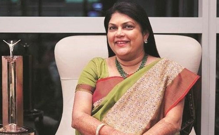 ≡ Falguni Nair: India's richest self-made billionaire by selling cosmetics 》 Her Beauty