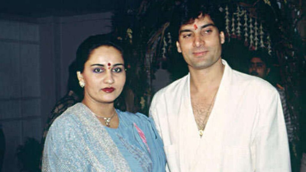 ≡ Why does Sonakshi Sinha's face resemble Reena Roy so much? 》Her Beauty