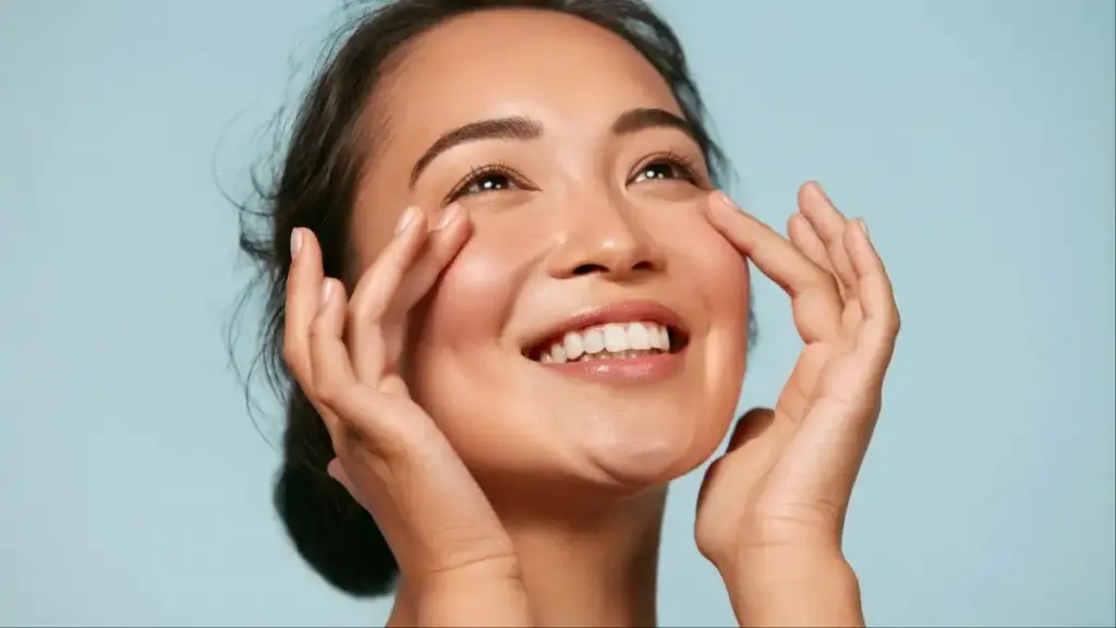 Age 30 Skincare Tips: Now is the time to change skin care, adopt this routine and get glowing skin.