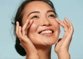 Age 30 Skincare Tips: Now is the time to change skin care, adopt this routine and get glowing skin.