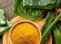 Aloe Vera-Turmeric: Get glowing skin in a cheap and natural way, spots and blemishes will go away.