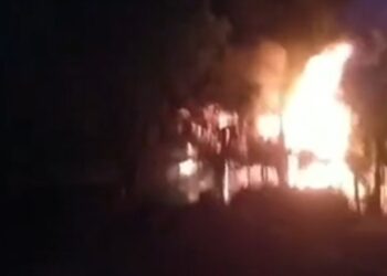 Amer: Massive fire in plywood warehouse on Delhi Road, short circuit caused chaos; goods worth lakhs destroyed