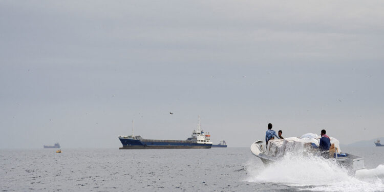 America-China face to face amid Iran tension, Hormuz Strait becomes new flashpoint