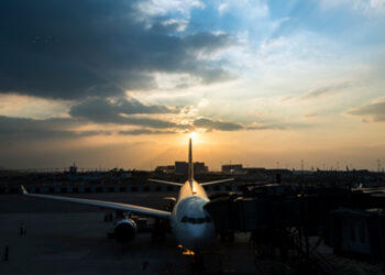Amidst the discussion regarding Iran-US ceasefire, Tehran starts operating international flights.
